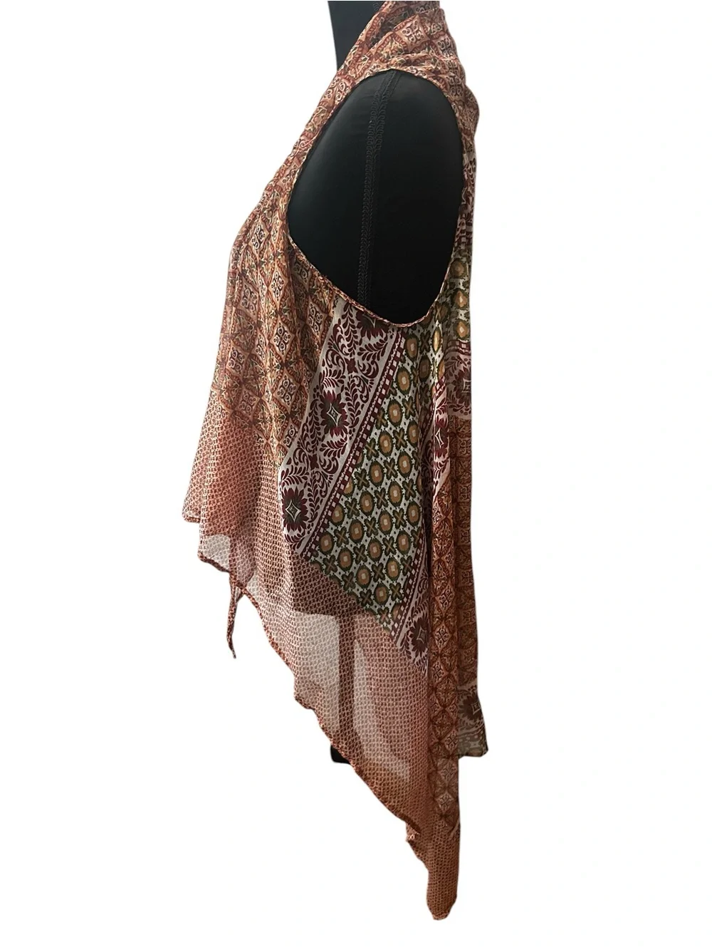 Chloe + Isabel Brown & Rust Paisley Lightweight Vest
